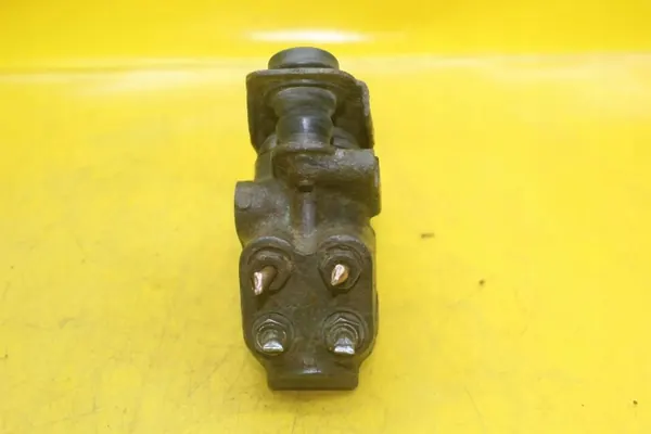 Bremskraftregler OEM 701612503A für VW Transporter image 3