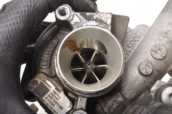 Turboaggregat SKODA FABIA III GOLF VII 1.2 TSI 04E145713Q image 4