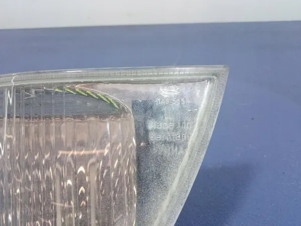 Mercedes Vario Reflector OEM 6708260040 - Linkerzijde image 5