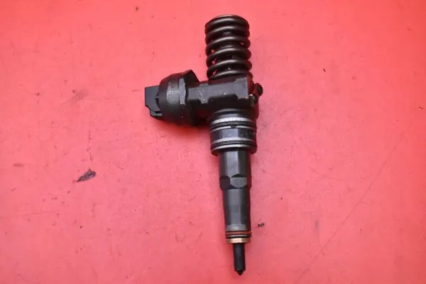 Injectiepomp OEM 038130073AQ voor VW Golf 4 1.9 TDI image 5