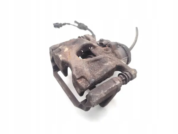 Audi A4 Taka jarruventtiili OEM 8W0615406AA 2016 image 4