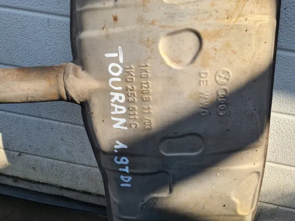 VW Touran 1.9 TDI Uitlaatpijp Demper OEM 1K0253611C image 5