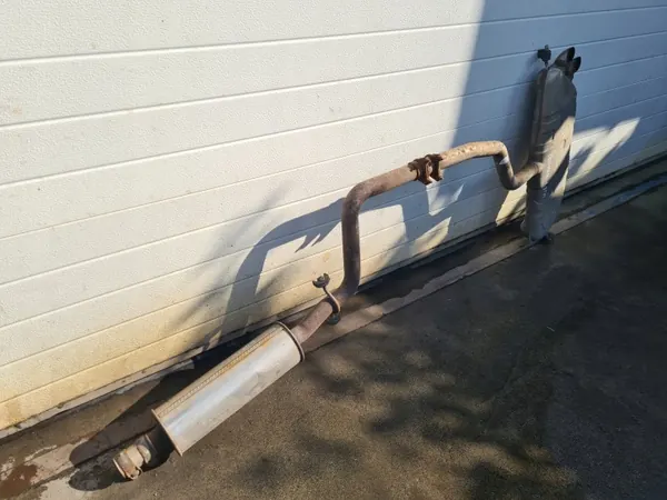 VW Touran 1.9 TDI Uitlaatpijp Demper OEM 1K0253611C image 8