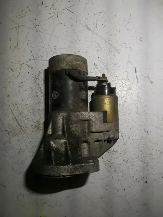 Motor de arranque Nissan Terrano 2.7 TD OEM 23300 6T001 image 5