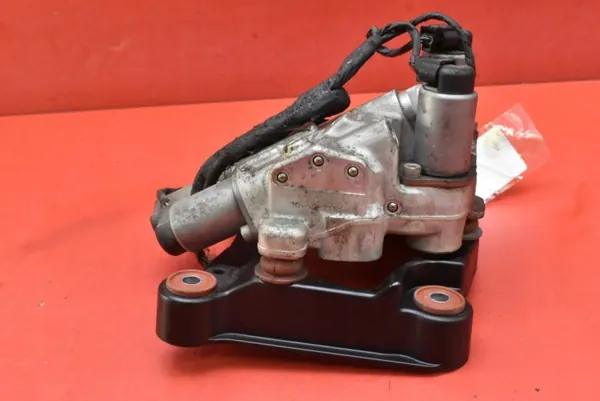 Distribuidor de bloco de válvulas OEM 6775258 BMW F07 GT image 3
