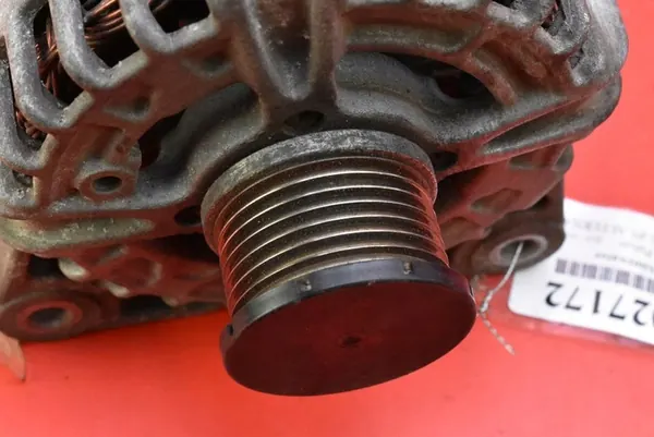 Vaihtovirtageneraattori Nissan Pulsar C13 1.2 DIG-T 14-18 OEM 231004BE0B-E image 3