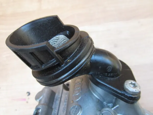 VW GOLF VIII R AUDI A4 A5 A6 Q5 S3 2.0 TFSI ÖLYPUMPPU image 2