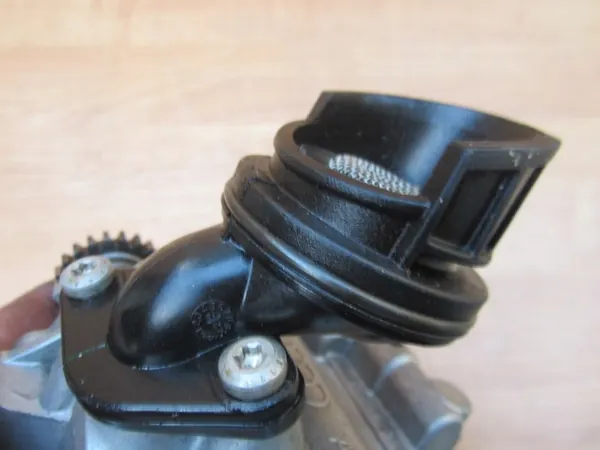 VW GOLF VIII R AUDI A4 A5 A6 Q5 S3 2.0 TFSI ÖLYPUMPPU image 3