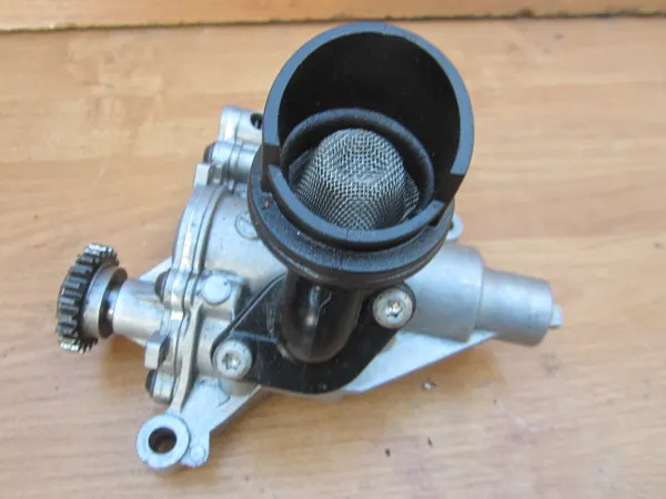 VW GOLF VIII R AUDI A4 A5 A6 Q5 S3 2.0 TFSI ÖLYPUMPPU image 5