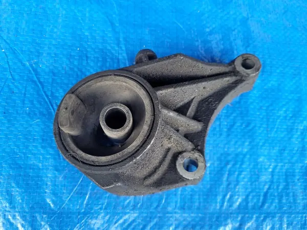 OPEL Meriva A Supporto Motore Anteriore 1.4 1.6 24416545 image 4