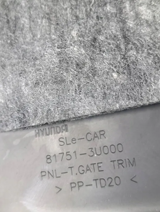 Kia Sportage III takaluukun kansi OEM 817513U000S6 image 5