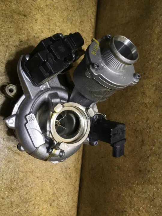 Turboahtim OEM 06K145722T Skoda Superb III 2.0TSI:lle image 5