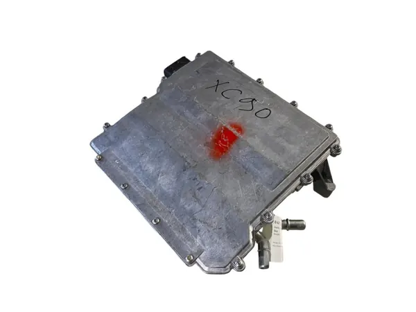 Volvo XC90 2018 Inversor OEM 31673208 Usado image 4