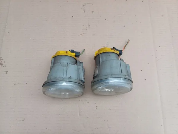 Farol Esquerdo Citroen C2 OEM 9648947780 image 3