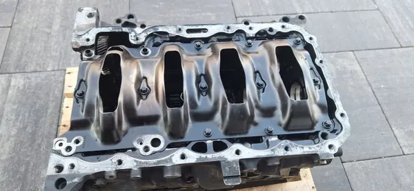 BMW Motorblock OEM 111106160915 - Gebraucht image 10