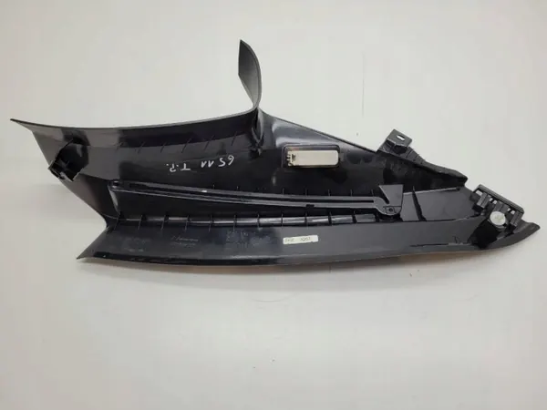 Taka-pilarisuojus vasen oikea OEM 9169785 9169786 BMW 5 F11 image 3