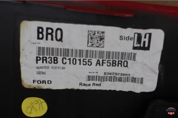 Kit de seuils latéraux rouge OEM PR3Z-6310177-AAPTM Mustang image 7