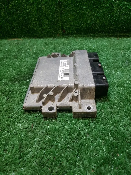 Motorcomputer OEM 8200522357 voor Renault Clio 3 image 5