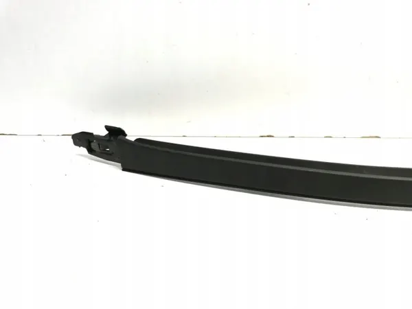 Mercedes W214 Tuulilasin Etulevy Oikea OEM A2146903200 image 4