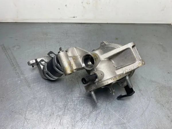 Pompe à eau FBZ16819 pour Hyundai Ioniq 2019 - Occasion image 6