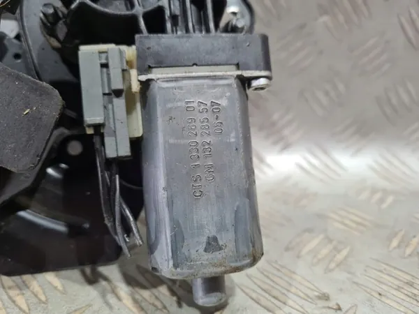 Levier moteur toit gauche OEM 1330527 pour Opel Astra H image 5