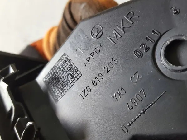 Grade de Ventilação Traseira SKODA OCTAVIA II 1.6TDI image 3