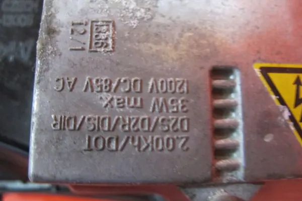 SKODA OCTAVIA I 1U LIFT 01- Xenon Ajovalo Oikea 1U1941016G image 9