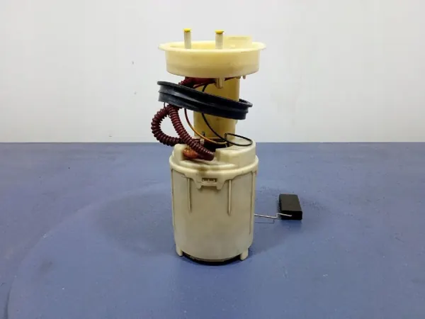 Brandstofpomp OEM 3B0919051C voor VW Passat B5 1.8T image 3