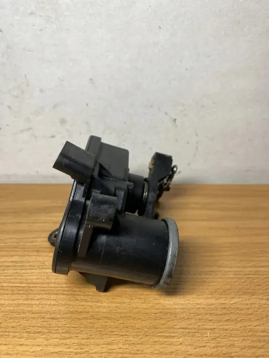 Fläppmotor C2468 för Mercedes-Benz M-Klass 3.0L image 5
