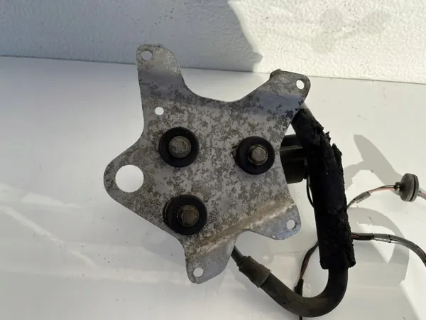 Klep Mercedes W124 OEM 1243503457 - Gebruikte Staat image 9