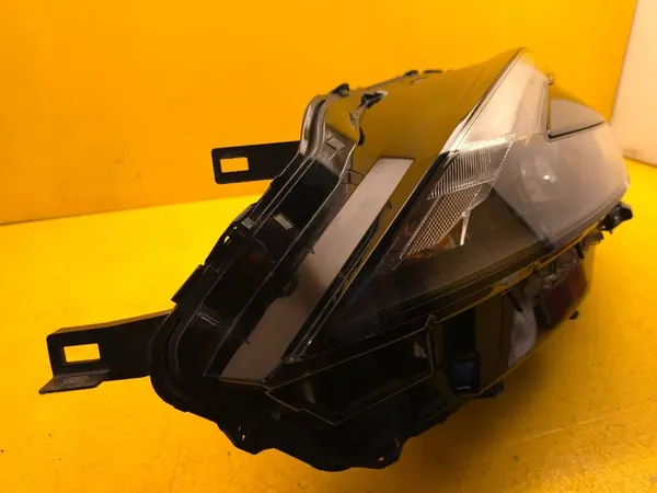 Nissan Qashqai J12 Vasemman Etuvalon Full LED Adaptivo image 6