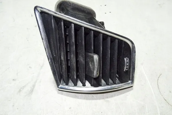 Luchtinlaatrooster AUDI Q5 (8R) 8R1820901L image 2