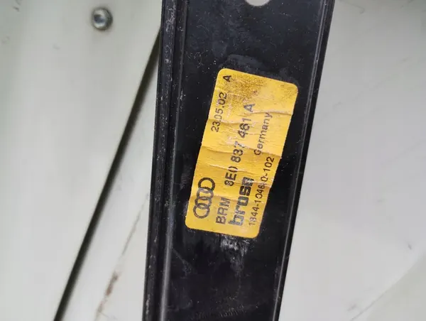 Elevador de vidro esquerdo dianteiro Audi A4 B6 B7 image 4