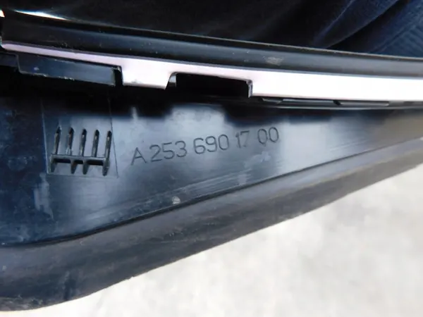 Mercedes GLC takräcken OEM A2536901700 Set image 4