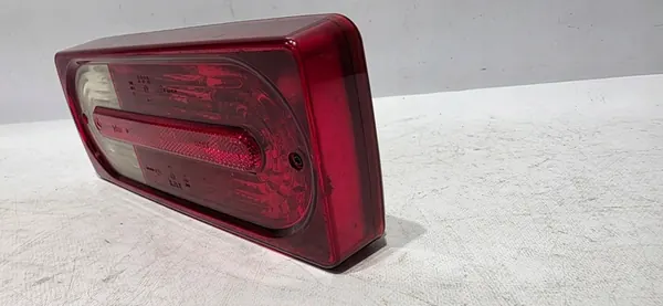 Linker Achterlicht Mercedes G-Klasse W463 A4638201964 image 4