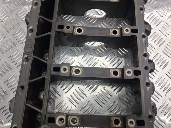 Base do bloco motor BMW 7539322 - Peça OE usada image 3