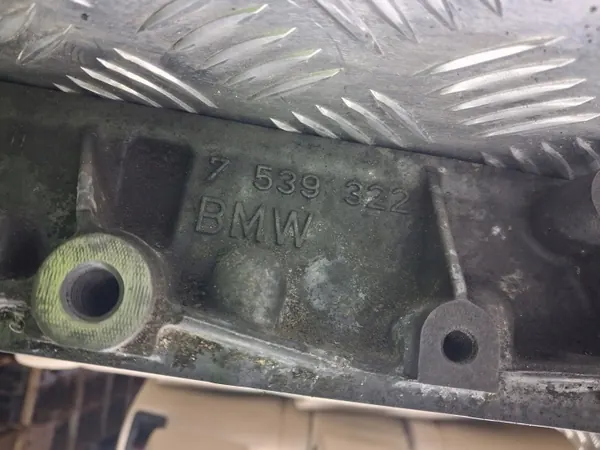 Base do bloco motor BMW 7539322 - Peça OE usada image 5