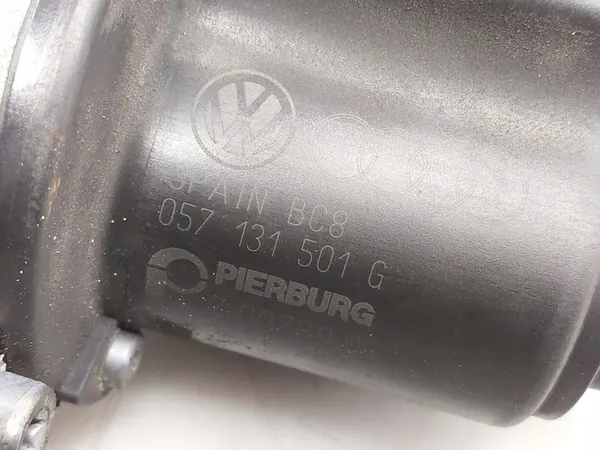 EGR-venttiilin liitin Audi A8 D4 4.2 TDI OEM 057131223L image 7