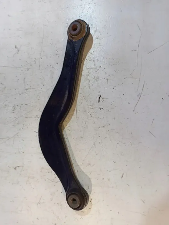 Braccio di Controllo Posteriore Superiore Volvo V60 image 3