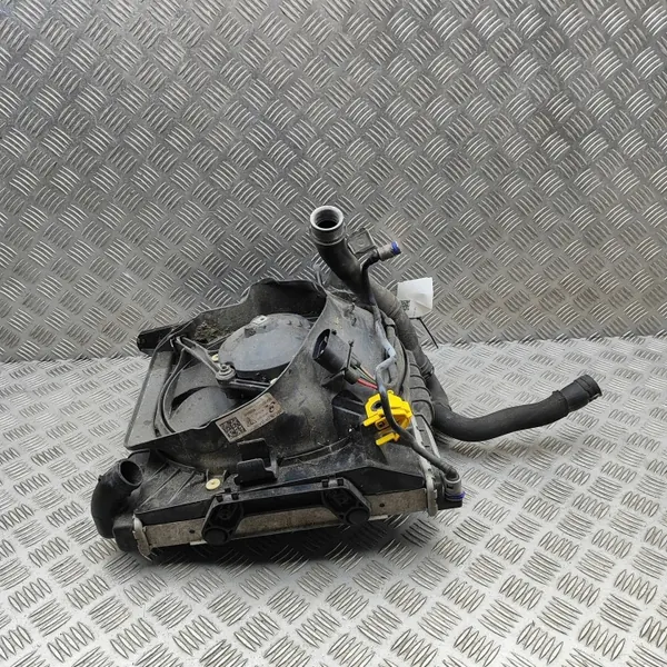 Peça refrigeração Porsche 911 OEM 99110613203 image 6