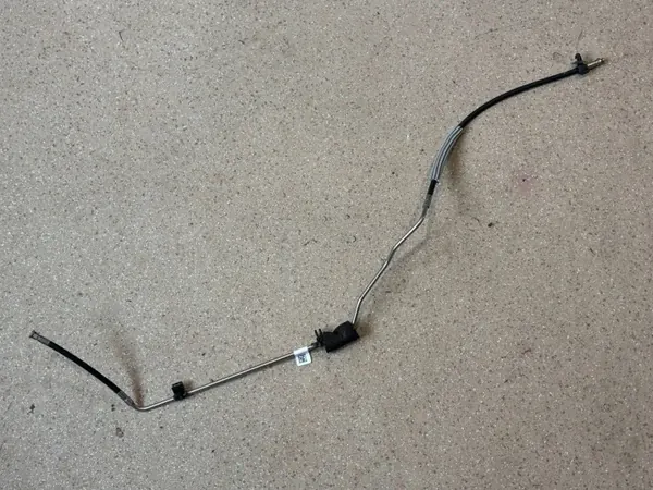 Mercedes-Benz Servounterdruckleitung OEM A2138304704 image 2