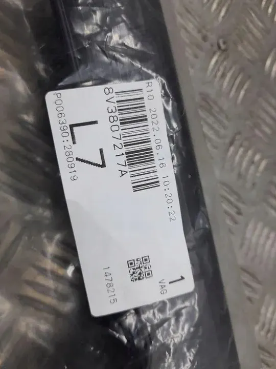 Audi A3 S3 8V Framdela Kaross 8V3807217A image 3