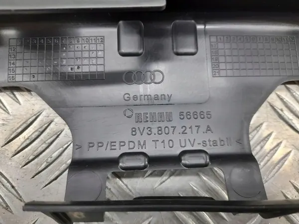 Audi A3 S3 8V Framdela Kaross 8V3807217A image 5