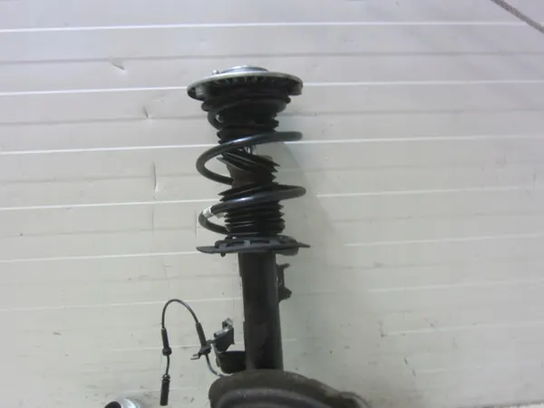 Suspension avant droite BMW 3 F30 335I OEM 31216792288 image 3