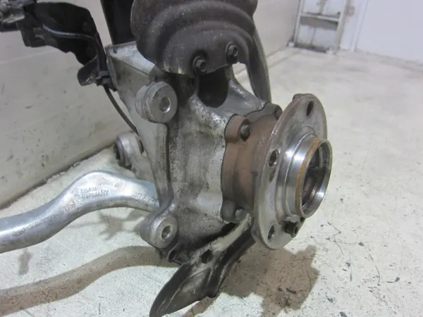 Suspension avant droite BMW 3 F30 335I OEM 31216792288 image 4
