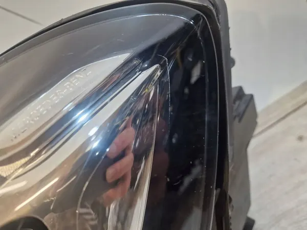 Linker Koplamp Mercedes GLA A156 W156 Lift image 4