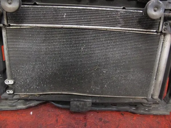 TOYOTA PRIUS 3 III W3 1.8 HYBRI Conjunto Ventilador Radiador Frontal image 2