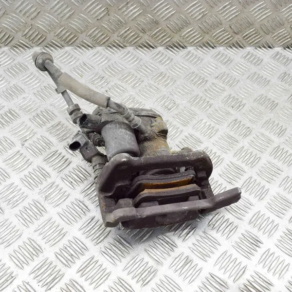 Audi A6 S6 C7 4G 2011 Vasemman Takajarrusatula OEM image 2