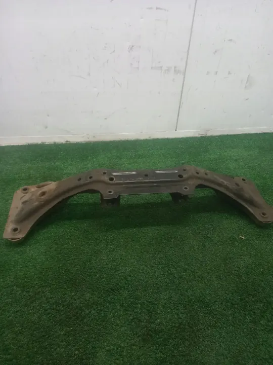 Traverse BMW E46 OEM 123XXX - État Utilisé image 2