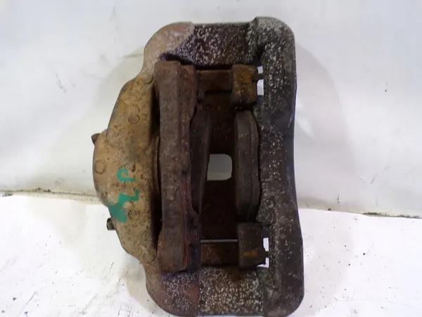 Vorderer linker Bremssattel BMW E60 / E61 X-Drive image 2